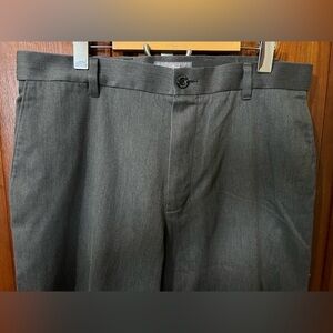 34x30 - Dockers Classic Fit Pants